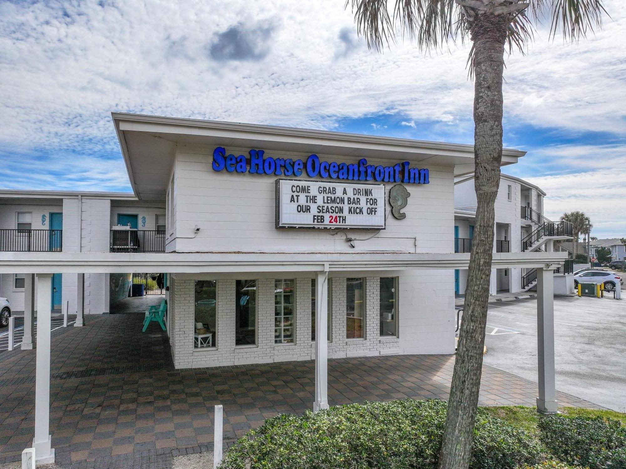 Seahorse Oceanfront Inn Neptune Beach Buitenkant foto