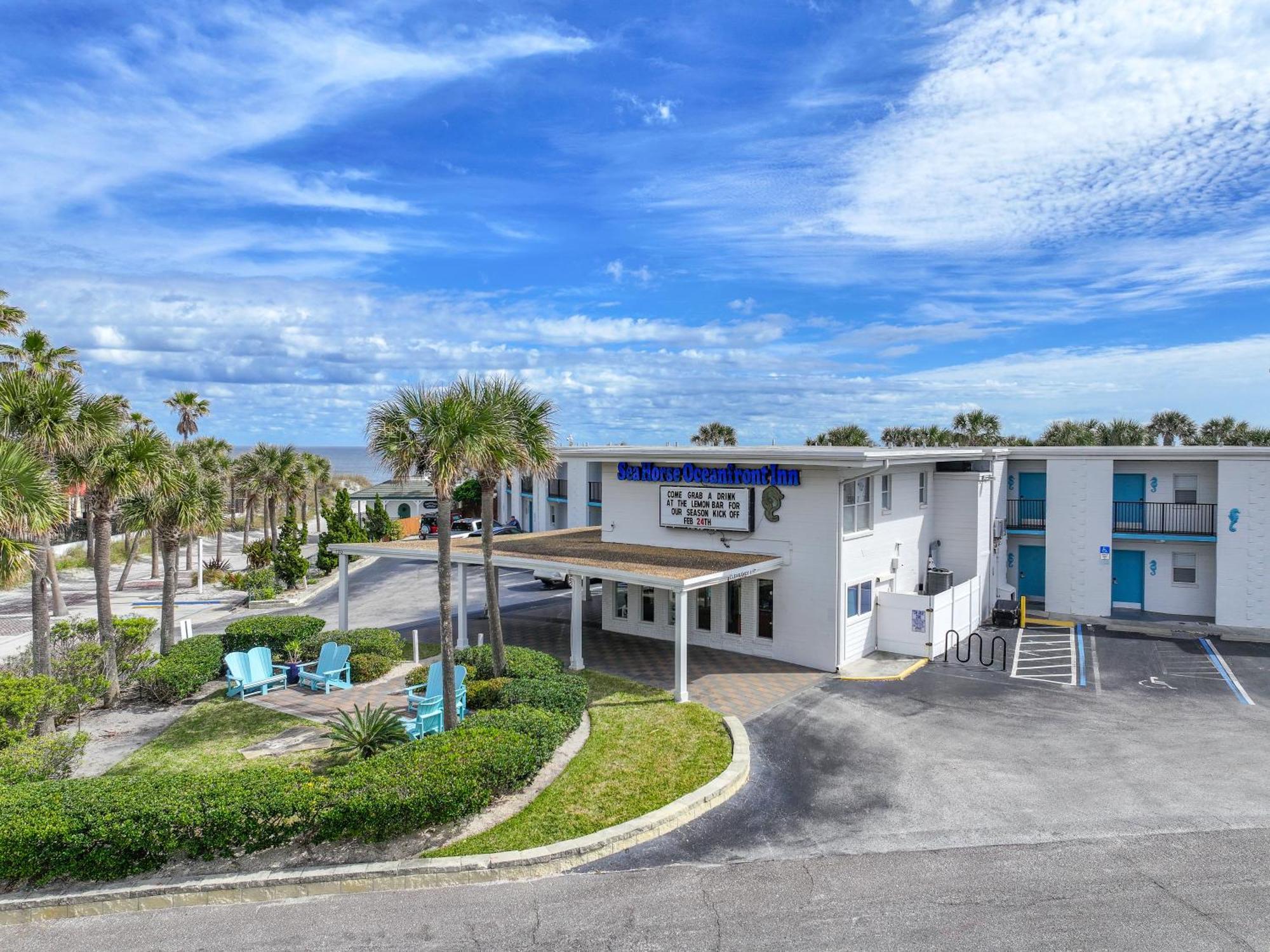 Seahorse Oceanfront Inn Neptune Beach Buitenkant foto
