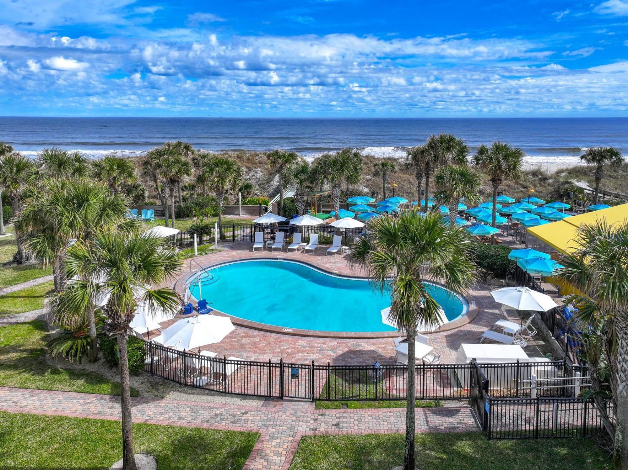 Seahorse Oceanfront Inn Neptune Beach Buitenkant foto