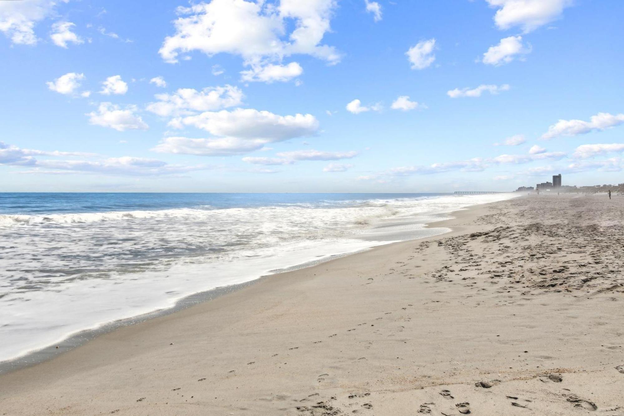 Seahorse Oceanfront Inn Neptune Beach Buitenkant foto