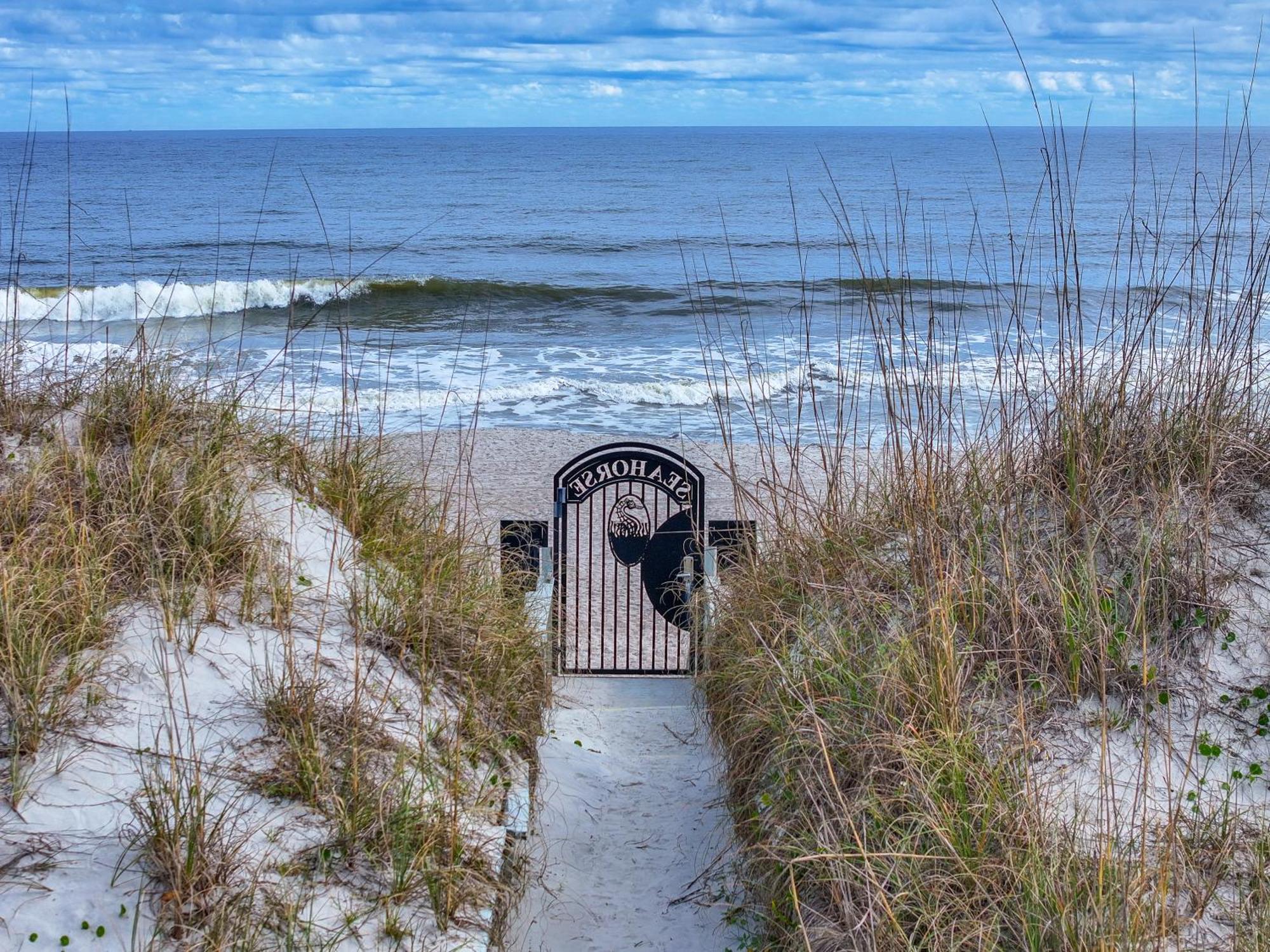 Seahorse Oceanfront Inn Neptune Beach Buitenkant foto