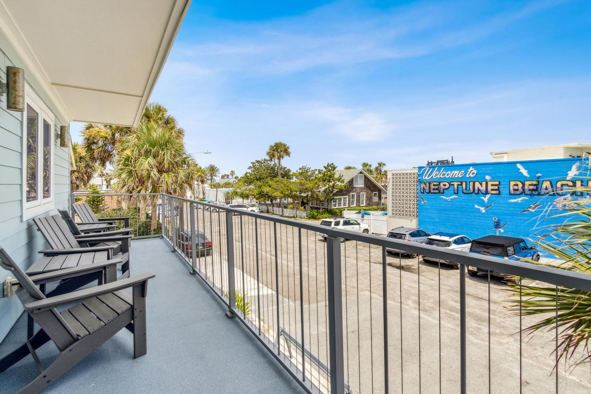 Seahorse Oceanfront Inn Neptune Beach Buitenkant foto